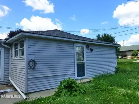 219-221 E Locust St, Lanark, IL 61046 photo 14