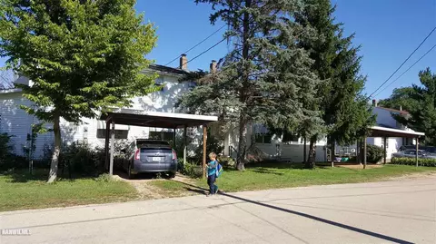 39-45 Blackhawk St, Hanover, IL 61041 photo 2