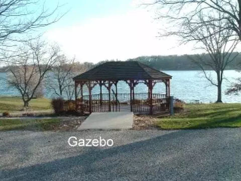 991 Winborne, Davis, IL 61019 photo 2