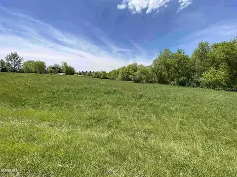 13-102 Quail Hollow Dr, Lake Carroll, IL 61046