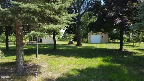 3979 Grandview Pl, Thomson, IL 61285 photo 3