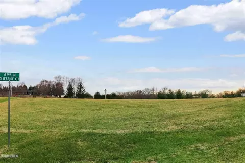 36 Cliffside Ct, Freeport, IL 61032 photo 5