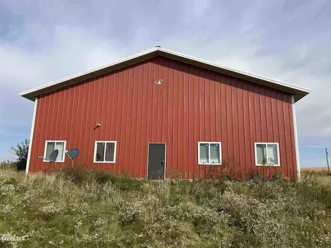 19399 Covell Rd, Chadwick, IL 61014 photo 5