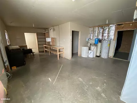 19399 Covell Rd, Chadwick, IL 61014 photo 7