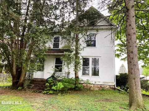 1425 S Float Ave, Freeport, IL 61032 photo 14