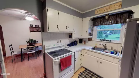 640 E Franklin St, Lanark, IL 61046 photo 13