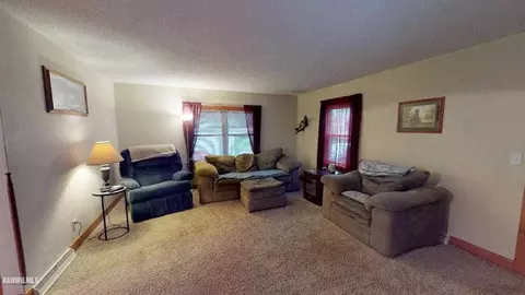 640 E Franklin St, Lanark, IL 61046 photo 5