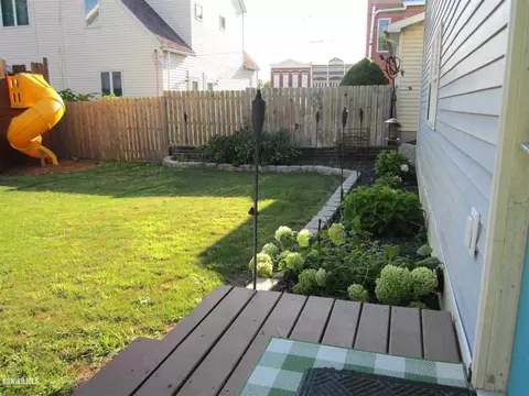 123 E Locust St, Lanark, IL 61046 photo 46