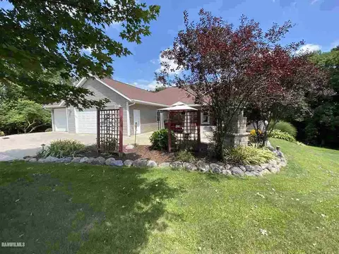 16-276 Fox Run Ct, Lanark, IL 61046 photo 1