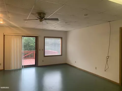 12642 W Point Rd, Mount Carroll, IL 61053 photo 8