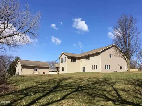 1-182 Hooks Ct, Lanark, IL 61046 photo 32