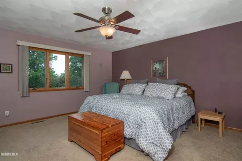 1-182 Hooks Ct, Lanark, IL 61046 photo 18