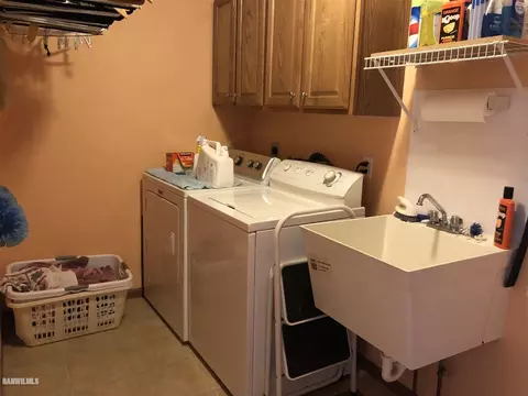 1-182 Hooks Ct, Lanark, IL 61046 photo 17