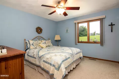 1-182 Hooks Ct, Lanark, IL 61046 photo 23