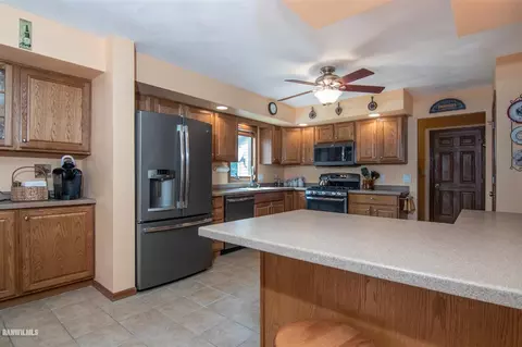 1-182 Hooks Ct, Lanark, IL 61046 photo 14
