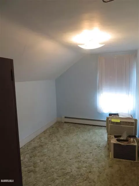 521 N Brick Ave, Freeport, IL 61032 photo 12