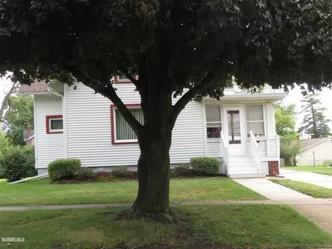 521 N Brick Ave, Freeport, IL 61032 photo 23