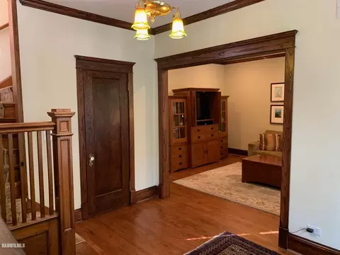 1237 W Hood Ave, Chicago, IL 60660 photo 3
