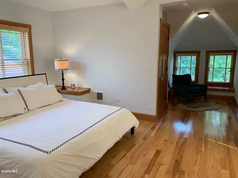1237 W Hood Ave, Chicago, IL 60660 photo 33