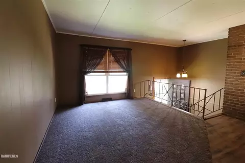 712 S Chippewa, Freeport, IL 61032 photo 4