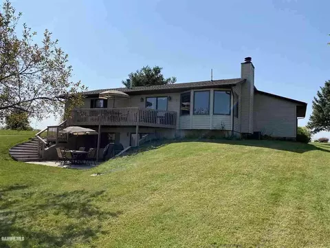 31-30 Medinah Dr, Lanark, IL 61046 photo 6