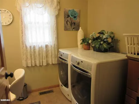 210 Third St, Galena, IL 61036 photo 14