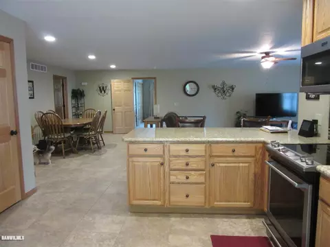 210 Third St, Galena, IL 61036 photo 13