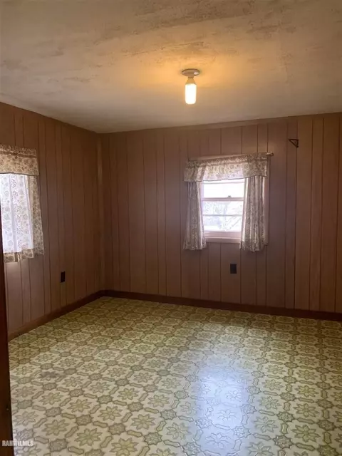 806 Locust, Thomson, IL 61285 photo 15
