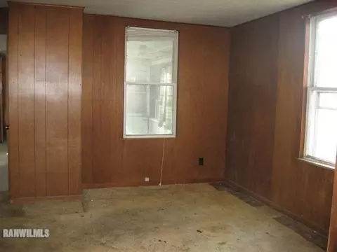 404 E Carroll St, Lanark, IL 61046 photo 4