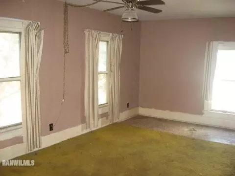 404 E Carroll St, Lanark, IL 61046 photo 8