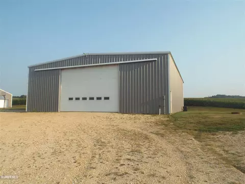 10256 E Willow Rd, Mount Carroll, IL 61053 photo 25