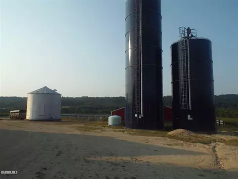 10256 E Willow Rd, Mount Carroll, IL 61053 photo 32