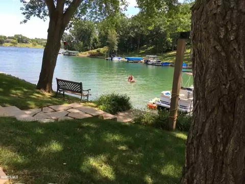 17-40 Lake View Dr, Lanark, IL 61046 photo 6