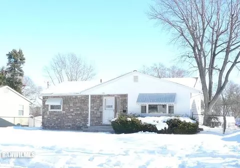 1506 Winter Dr, Freeport, IL 61032 photo 3