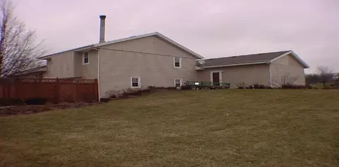 9478 Cherrywood, Roscoe, IL 61073 photo 1