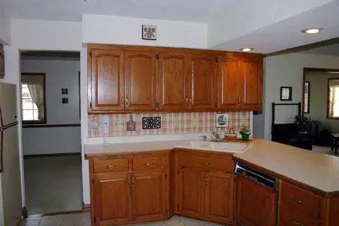 10078 Joy Ct, Roscoe, IL 61073 photo 3