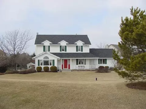 10078 Joy Ct, Roscoe, IL 61073 photo 1