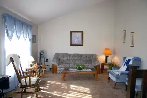 11770 Cedarbrook Rd, Roscoe, IL 61073 photo 4
