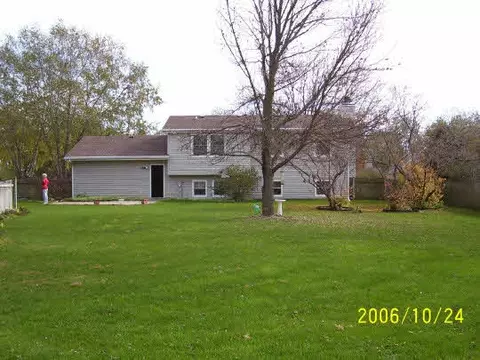 11770 Cedarbrook Rd, Roscoe, IL 61073 photo 2