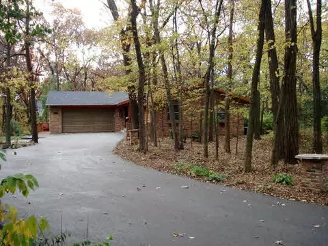 7149 Skyview Tr, Roscoe, IL 61073 photo 1