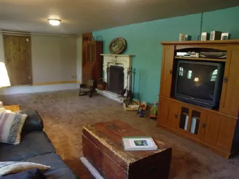 2710 Bradley Rd, Rockford, IL 61107 photo 10