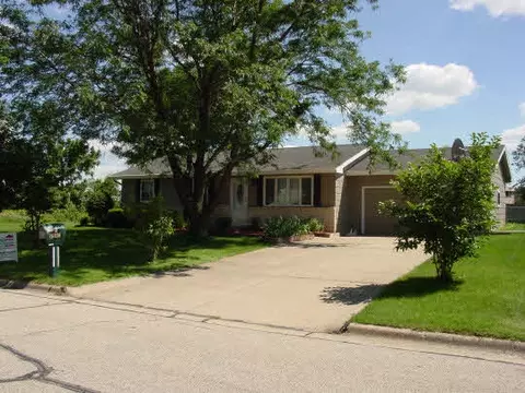 2980 Chatsworth, Beloit, WI 53511 photo 1