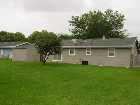 2980 Chatsworth, Beloit, WI 53511 photo 10