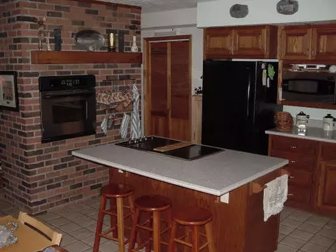 11051 Hamborg Rd, Roscoe, IL 61073 photo 8