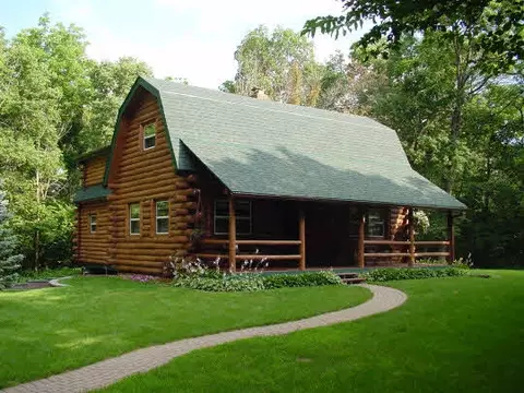 11051 Hamborg Rd, Roscoe, IL 61073 photo 1