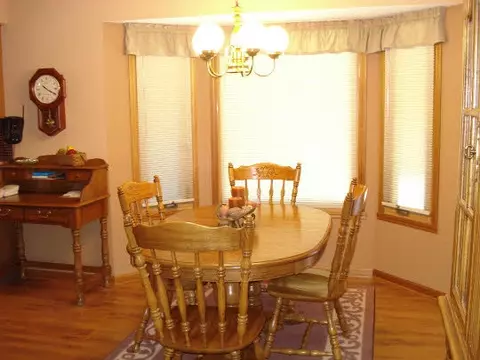 3650 Gnarl Tree Ln, Cherry Valley, IL 61016 photo 3