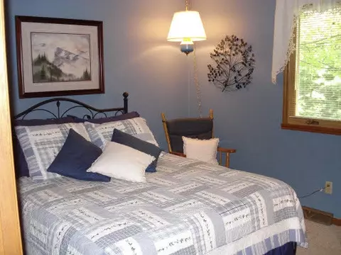 3650 Gnarl Tree Ln, Cherry Valley, IL 61016 photo 9