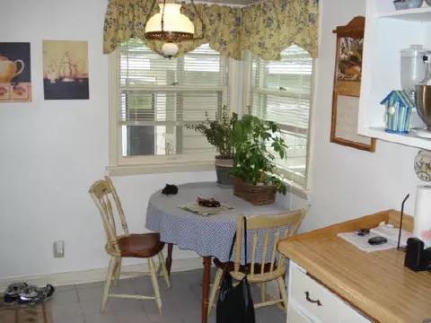 5369 Wallace Dr, Roscoe, IL 61073 photo 8