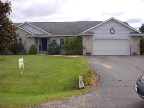 4283 Waltham Rd, Roscoe, IL 61073 photo 1