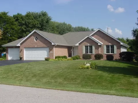 10741 Heather Rdg, Roscoe, IL 61073 photo 1